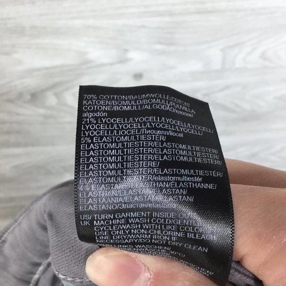 NYDJ NWT Curves 360 Slim Straight Sz 28S - Picture 8 of 8